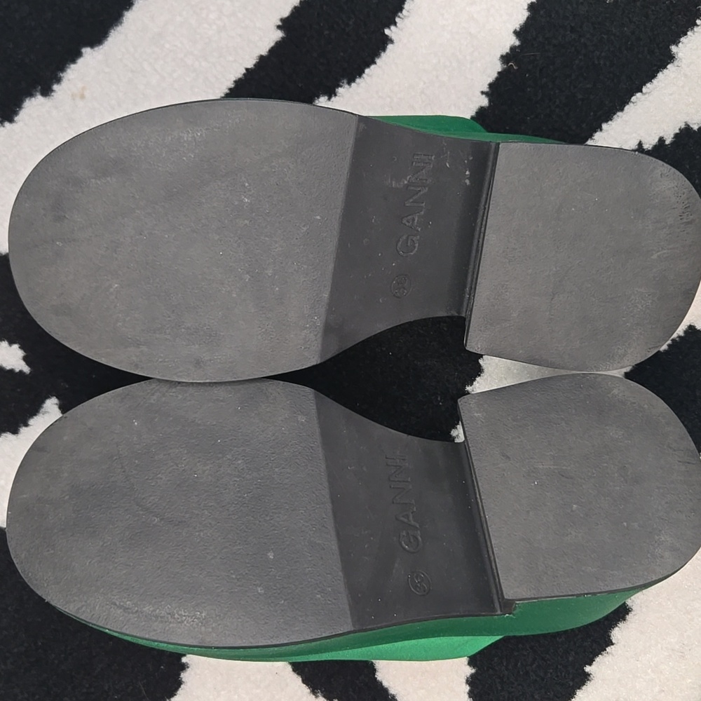 Ganni Green Mules & Clogs Vibrant Design - Picture 8 of 10